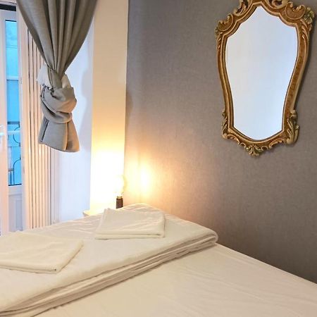 1 Bedroom Apartment - Tv Da Madalena 01 Lisbon Luaran gambar
