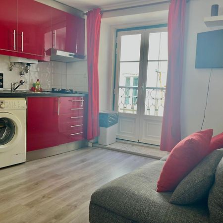 1 Bedroom Apartment - Tv Da Madalena 01 Lisbon Luaran gambar