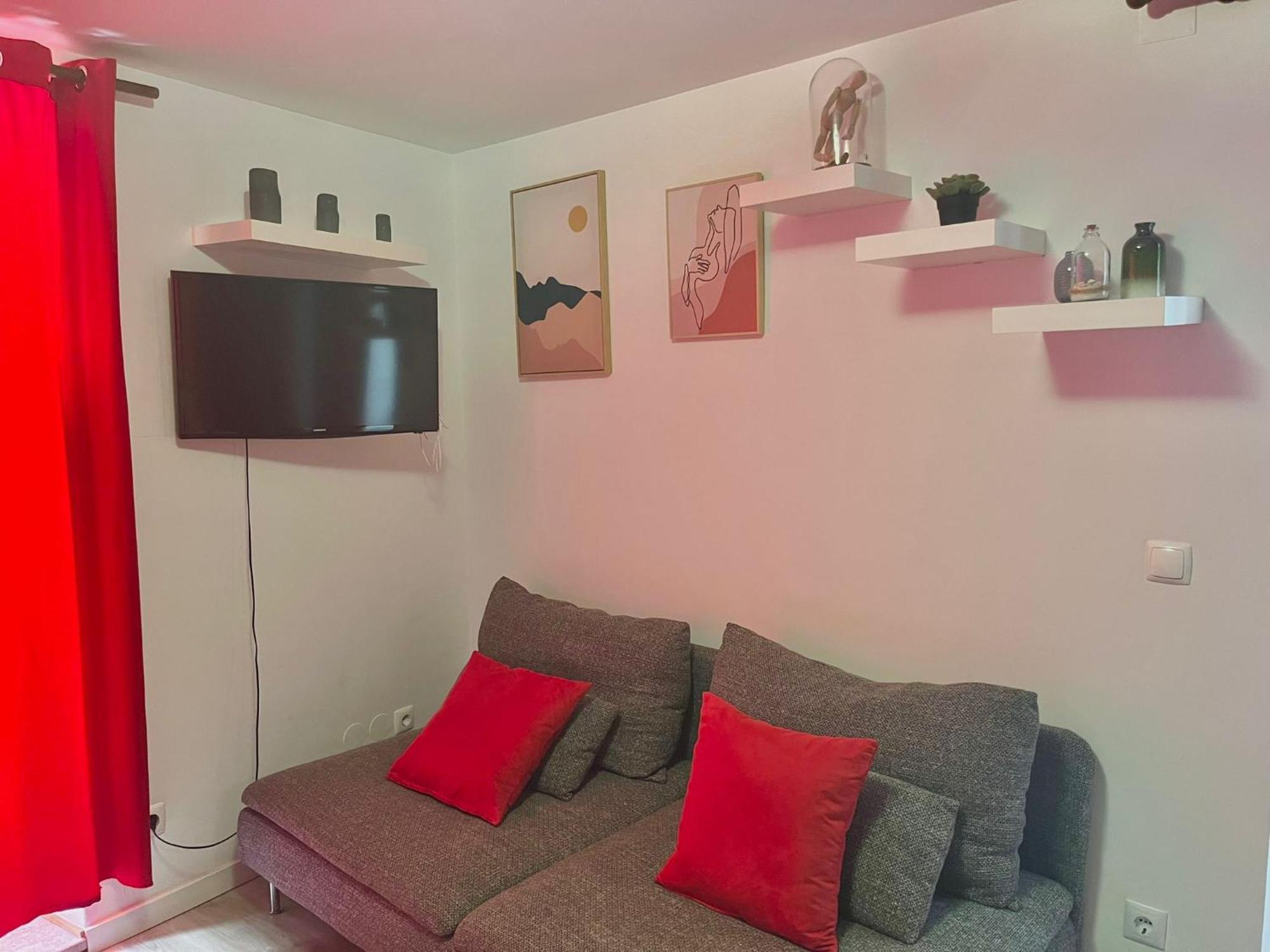 1 Bedroom Apartment - Tv Da Madalena 01 Lisbon Luaran gambar