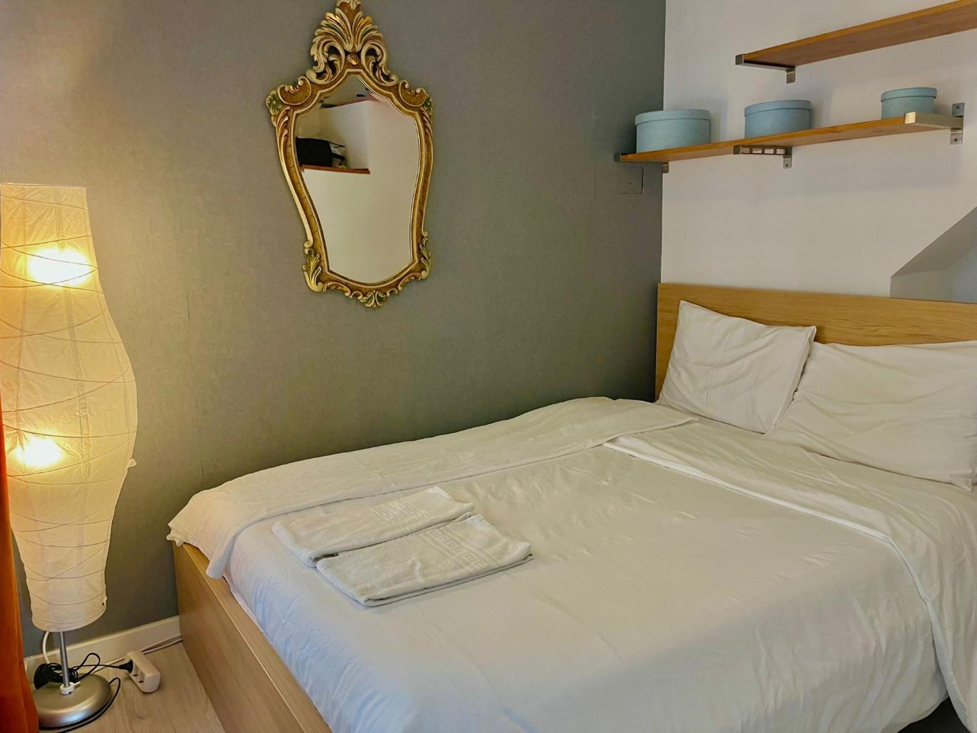 1 Bedroom Apartment - Tv Da Madalena 01 Lisbon Luaran gambar